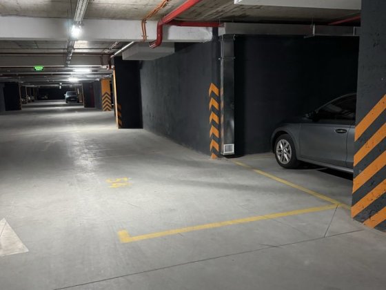 Оренда паркомісця ЖК Липки Крихівці