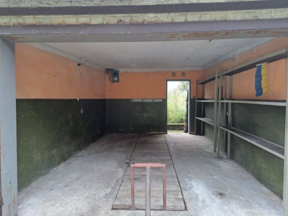 Оренда гаража рясна - руська Конопница