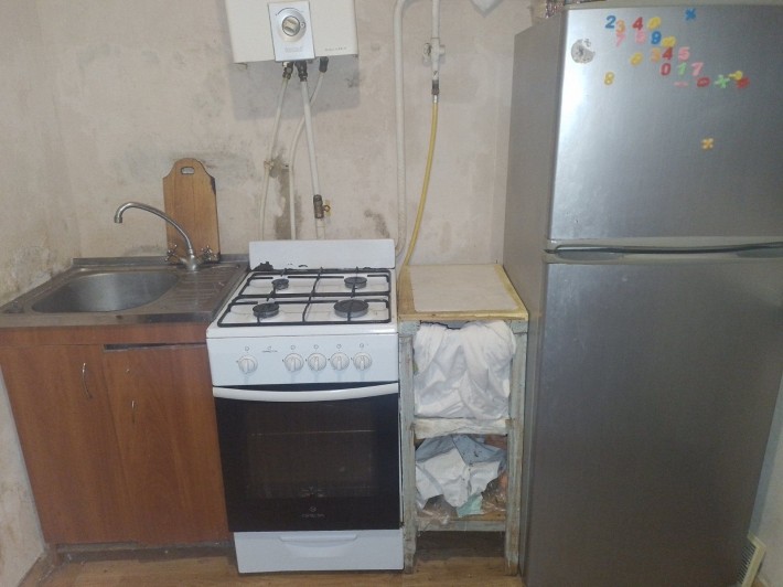 Продам 3х кiмнатну квартиру в центрi ,75 м. - фото 1
