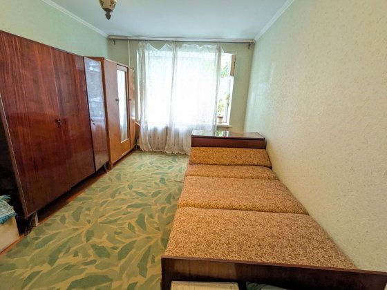 Продам 2х кім кв в районі Новус Ровно