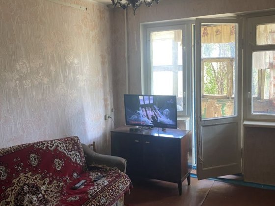 2 - кімнатна квартира 173-й квартал Кривой Рог