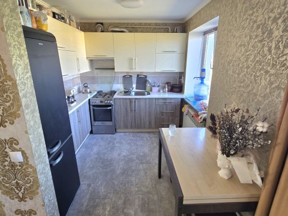 Продам 2к.кв. з хорошим ремонтом Ровно