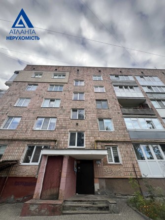 Продаж 3-кімнатної квартири на проспекті Відродження! - фото 1