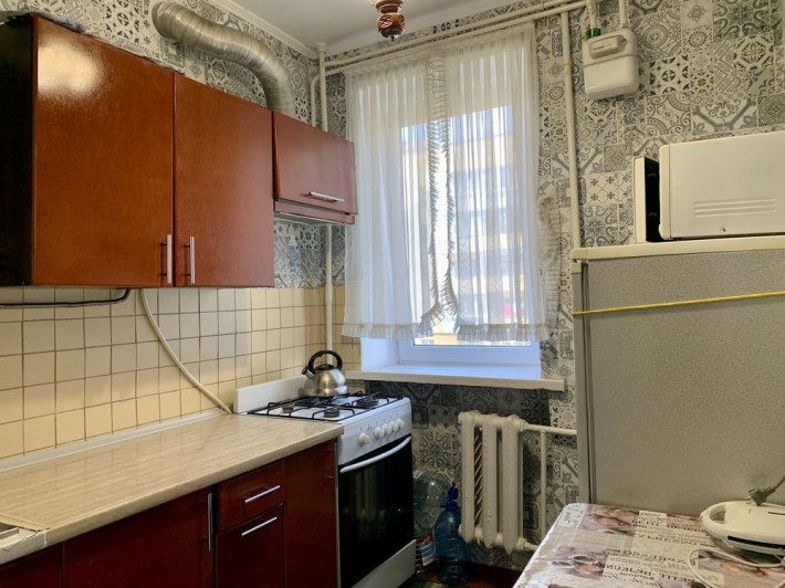 Однокімнатна квартира у зручному районі міста (вул.Відінська) - фото 1