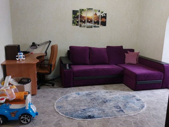 Заходь та живи! 3-кімнатна "чешка" з меблями та технікою на КРЕСі. Кривой Рог