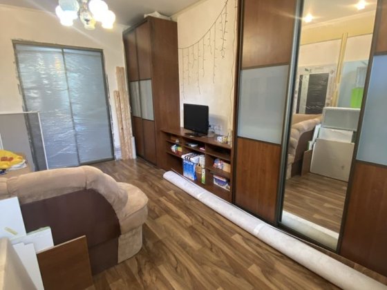 Продаю двокімнатну квартиру з автономним опаленням! Кривой Рог