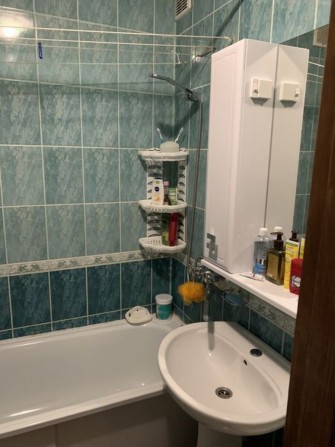 Трикімнатна квартира в Цегляному будинку - фото 1