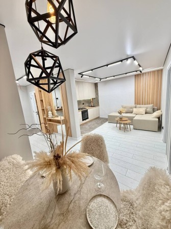 Продам квартира з ремонтом Тернопіль новобудова - фото 1
