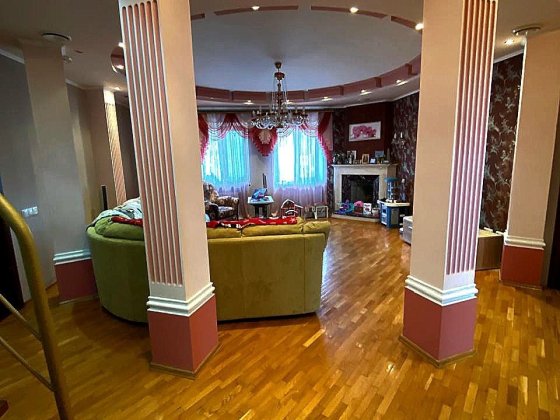 Екс. Продаж 6 кімн.,двух рівневої квартири в Центрі, у новобудові Полтава