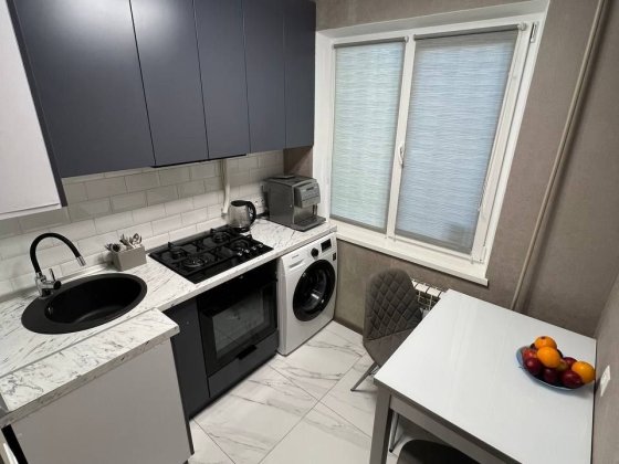 Продам 2-кім. квартира  Саксаганский р-н провулок Бульварний 14 Кривой Рог