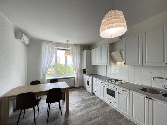 Продам 2 ком с АО,Центр, Закрытая территория,Мебель, Техника Сумы