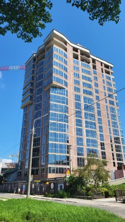 Продаж 2 кім квартири коло парку - фото 1