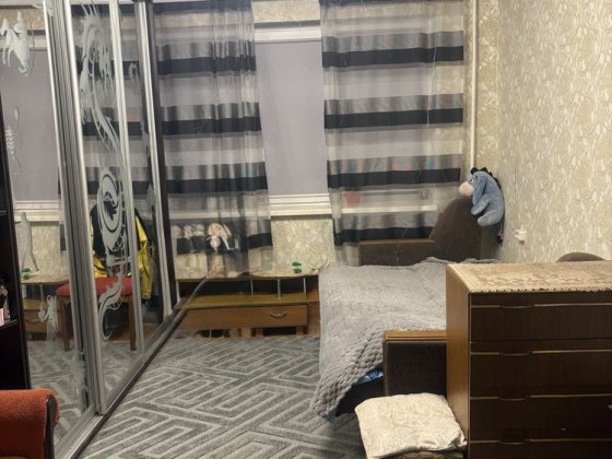 Продам Квартиру 1 -но кімнатну  на 173 кварталі Кривий Ріг