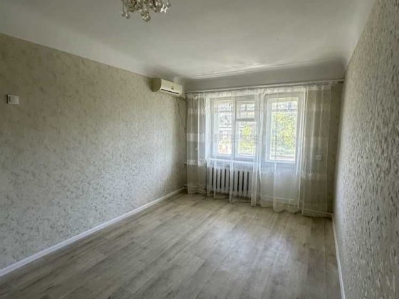 Продаж 2-кімнатної квартири. Зигіна. №12330 Полтава