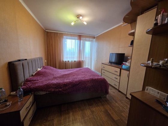 2 комнатная ул. Павла Глазового (Балакина), 4 рядом Бульвар Вечерний Кривой Рог