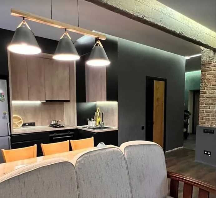 Продаж двокімнатної квартири з дизайнерським ремонтом в Центрі - фото 1