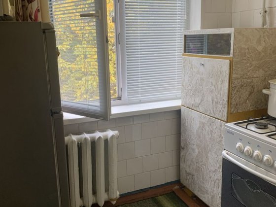 Продаю 2 кімн. квартиру /Карбишева/ 17 квартал/Сергія Гладуша Кривий Ріг