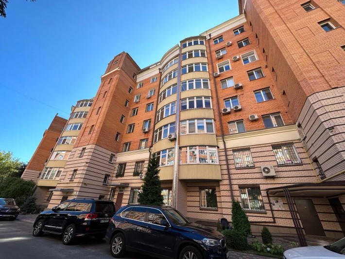 ‼️Центр‼️4 кімнатна квартира в найкращому будинку Полтави, 218 м² - фото 1