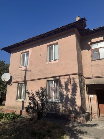 Продам Трехкомнатную квартиру на Югоке -Матреновка. - фото 1