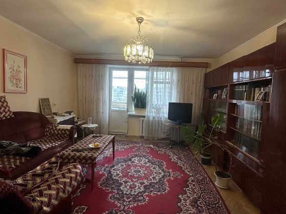 Продається квартира по вулиці Злуки, поруч парк відпочинку! Тернополь