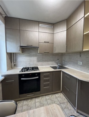 2х кімнатна з ремонтом по кільцю - фото 1