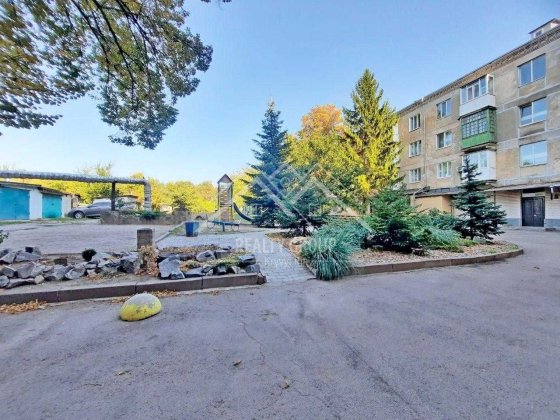 Продаж 2к "сталінки" з автономним опаленням Кривой Рог