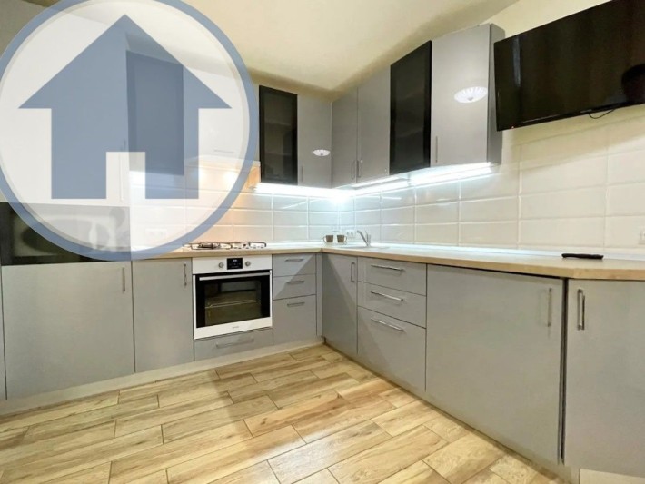 Продаж 1к.кв пр.Лушпи, А/О - фото 1