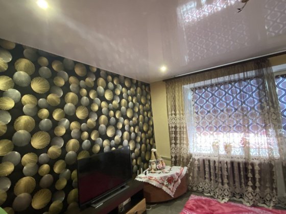 Продам квартиру на 3 пов. Кривий Ріг