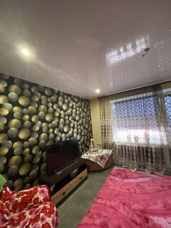 Продам квартиру на 3 пов. - фото 1