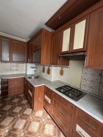 Продам 3-кімнатну квартиру, поруч парку Хімік. ТЕРМІНОВО! - фото 1