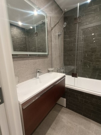 Продаж 2х кімнатна квартири в прицентровій частині міста. - фото 1