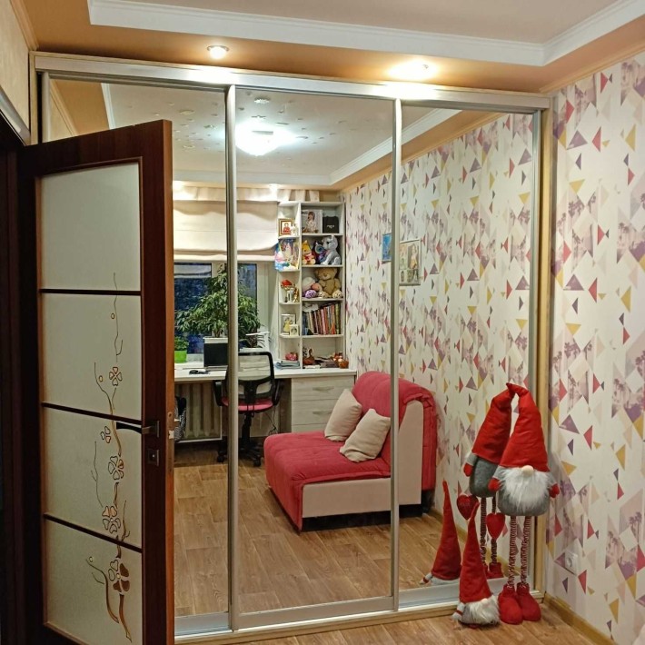 Продам 2-х км квартиру на Фурманова. ЄВІДНОВЛЕННЯ - фото 1