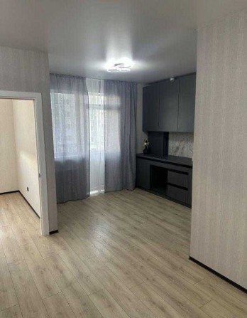 ЖК Пелюстковий, у продажу двокімнатна квартира - фото 1