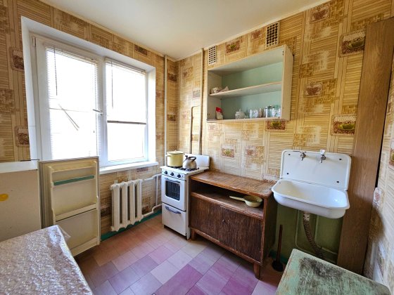 Продается однокомнатная квартира, ул. Радиевского/ Космонавтов Кривой Рог