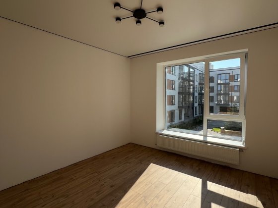 Продам 1-кімнатну квартиру з ремонтом в новобудові! Рівне