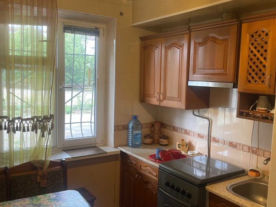 Продажа 2-ой квартиры на м-не Восточный-1 Кривой Рог