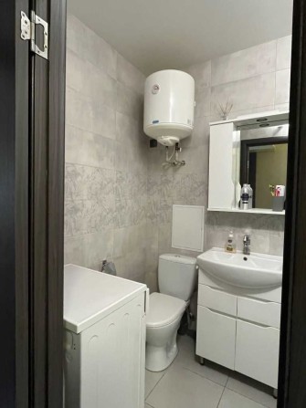 Недорого! 1-кімнатна квартира з гарним ремонтом у чудовому стані 21380 - фото 1