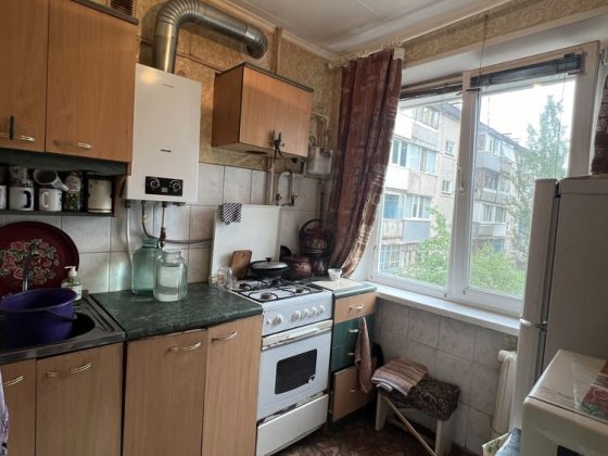 Продам 2 кімнатну квартиру по вулиці Сучасна 4. Кривой Рог