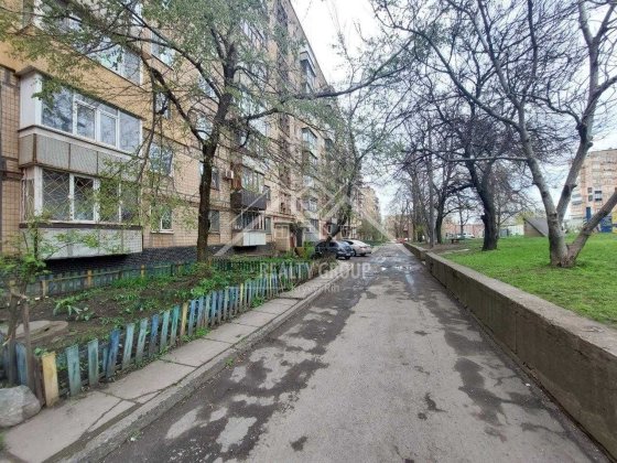 Продаж 2к з гарним краєвидом у ЦМ р-ні по вул.Пушкіна Кривий Ріг