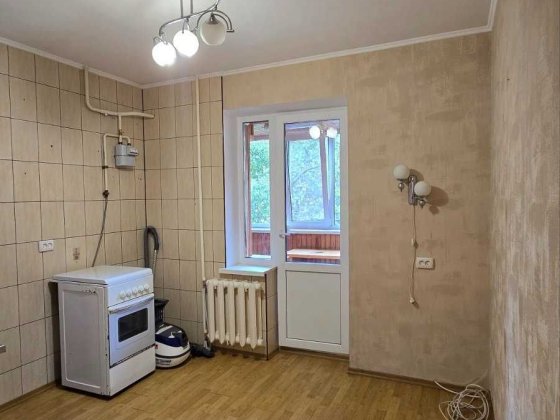 Левада. В продажу однокімнатна квартира Полтава