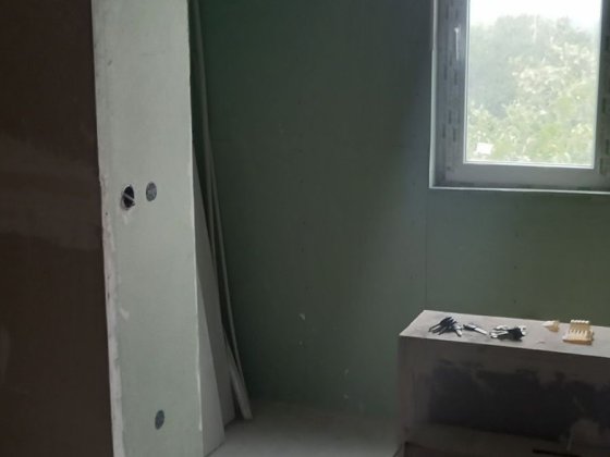 Продам 1  квартиру,  чітаемо уважно опис . Кривой Рог