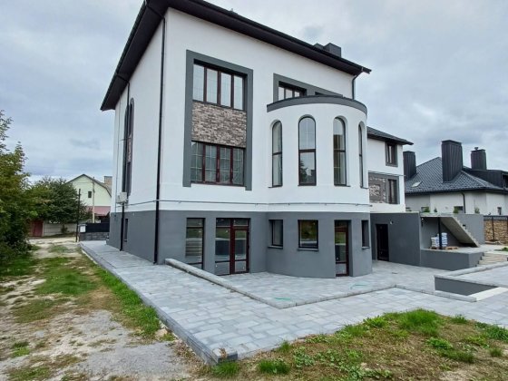 Продаж квартир в Клубному будинку! Р-н. Царське село. Вул. Гостинна. Ровно