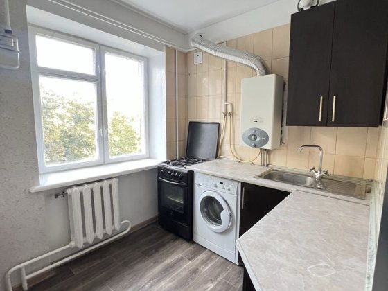 Продам 3-х кімнатну квартиру по вул. Ст. Бандери Ровно