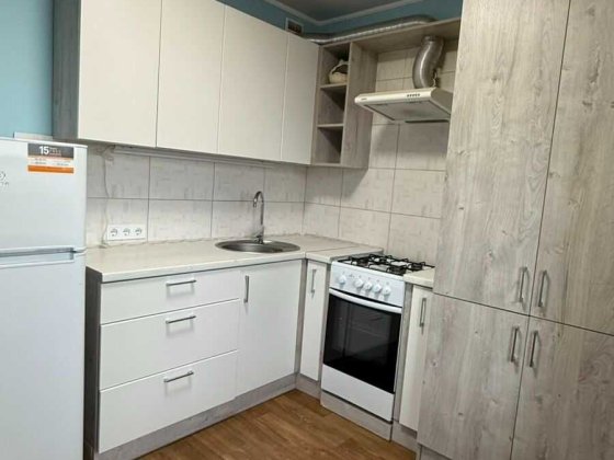 Продаж 1-к квартири в новобудові, Сади-3, індивідуальне опалення Полтава