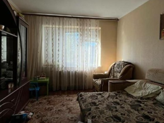Продам 3 кімнатну квартиру в затишному районі міста Суми
