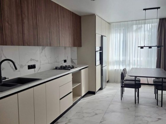 Продається 2 кімнатна квартира на пр. Цегельний Тернопіль