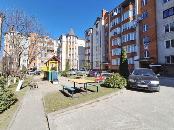 Супер пропозиція продаж квартири на Чернівецькій Тернополь