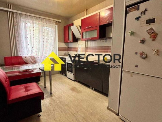 Трикімнатна по КІЛЬЦЮ. Покращене планування. ТОРГ! Полтава