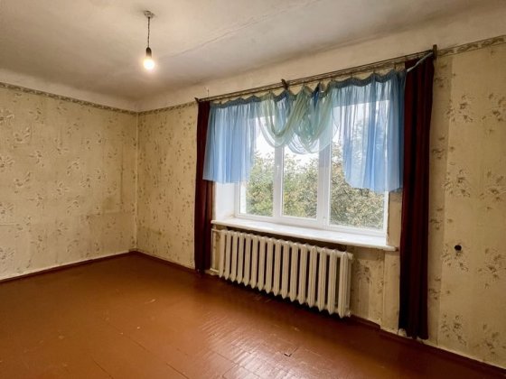 Продам 2-кім р-н Магнат. Рівне