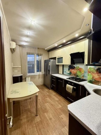 3к вартира 65м2, окремі кімнати, поверх 5/9, м-н Левада - фото 1
